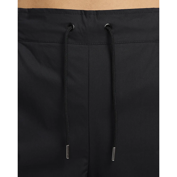 Nike Sportswear Essential