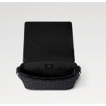 DISTRICT Small Messenger Bag