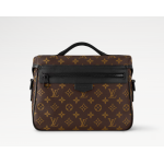 LV TRAIL MESSENGER BAG