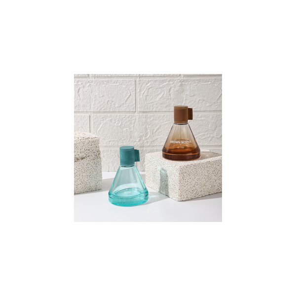 Custom 100ml Triangle Empty Luxury Colorful Cap Parfum Fragrance Packaging Pump Spray Atomizer Glass Perfume Bottle
