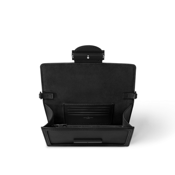 Dauphine Chain Wallet