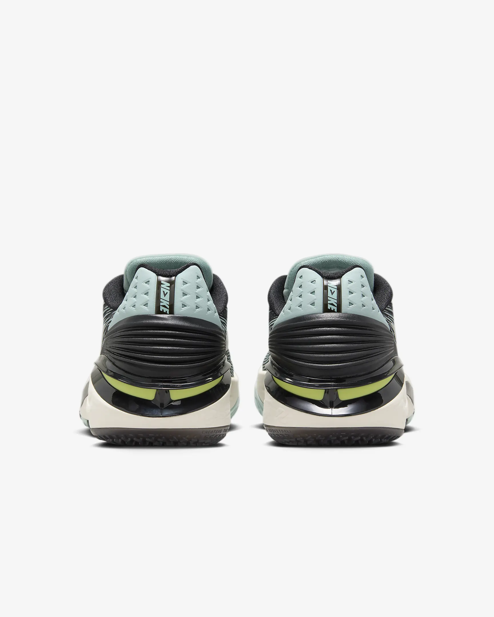 Nike GT Cut 2 Women's basketball shoes